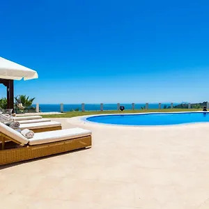 villa-bellagio-with-sea-views-paddle-court-putting-green-bar.es-andalucia.com/
